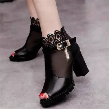 Модные женские сандалии с сеткой и кружевом на высоком квадратном каблуке 8 см. Летние туфли. Женские туфли-лодочки. Сексуальные сандалии-гладиаторы с открытым носком и цветочным узором. 35 белый