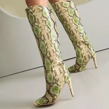 Модные женские сапоги до колена, сексуальные, новинка 2024 года, обувь на осень-зиму, длинные ковбойские сапоги на каблуке со змеиным принтом, женские, большой размер 45 35 чёрный