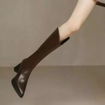 Модные женские сапоги с острым носком и высоким каблуком, кожаные ботинки до колена, зимние новые сексуальные гладиаторские ботинки челси на толстой подошве, туфли-лодочки Mujer Botas 35 чёрный