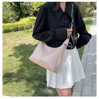 Модные женские сумки на плечо из мягкой кожи, большие вместительные студенческие пакеты для покупок на молнии, однотонные универсальные сумки-тоут для поездок на работу (30cm<Max Length<50cm) чёрный