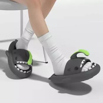 Модные женские тапочки-фонарики с рыбками, толстые подошвы, тапочки-акулы, лето 2024, новые парные домашние и уличные мужские противоскользящие домашние забавные тапочки 36-37 серый