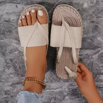 Модные женские тапочки на плоской подошве 2024 года, летние новые модные сандалии, удобные легкие повседневные тапочки, дизайнерские уличные пляжные шлепанцы для женщин 36 бежевый