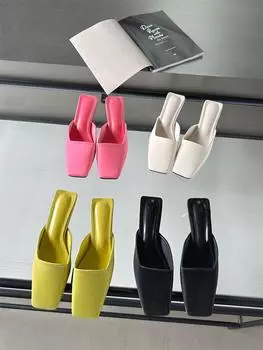 Модные женские тапочки с квадратным носком 224 Новые поступления Летние уличные туфли на мелкой подошве на толстом низком каблуке Черные зеленые бежевые розовые тапочки 5.5 бежевый