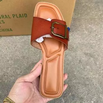 Модные женские тапочки с пряжкой, летние туфли 2024 года на плоской подошве, повседневная пляжная обувь, женская обувь, фирменный дизайн, мягкие кожаные шлепанцы 37 светло-синий