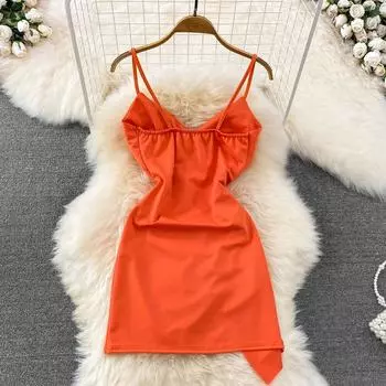 Модные женские темпераментные подтяжки, сексуальное плиссированное платье трапециевидной формы с глубоким вырезом и v-образным вырезом на талии, с открытой спиной