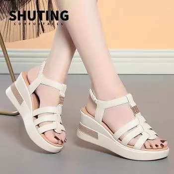 Модные женские туфли 2024 года, модные летние удобные плетеные туфли с открытым носком и толстой подошвой, мягкие туфли на танкетке, повседневные туфли для мам 35(Foot22.5cm)