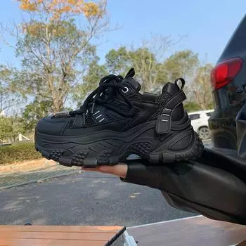 Модные женские туфли для папы на толстой подошве 2025 года, новые повседневные кроссовки для мужчин небольшого роста и тонкости из сетчатой ткани с дышащими вставками 35 бежевый