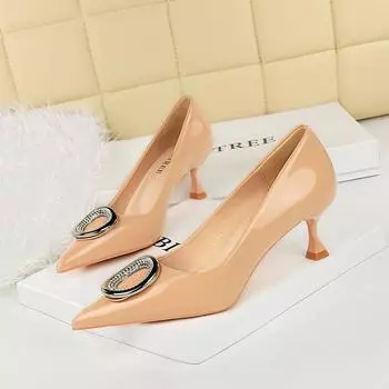 Модные женские туфли из лакированной кожи с заостренным носком и металлической пряжкой со стразами, женские туфли на высоком каблуке 34 телесный