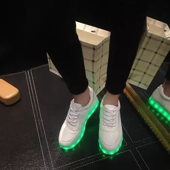 модные женские туфли из вулканизированной кожи с круглым носком на плоской подошве для женщин, модные кроссовки на открытом воздухе со светящимися ремешками на шнуровке, противоскользящие женские туфли на платформе 35 чёрный