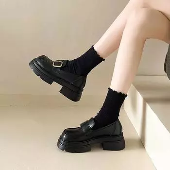 Модные женские туфли-лоферы высокого качества с пряжкой, однотонные, с круглым носком и квадратным каблуком, на весну и осень 35