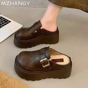 Модные женские туфли-мюли на платформе из кожи, зимние туфли на плоской подошве с открытой пяткой, женские трендовые повседневные зимние теплые новые хлопковые тапочки-шлепанцы 35 коричневый