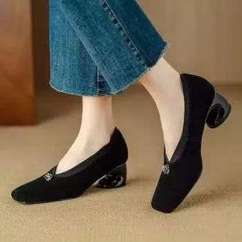 Модные женские туфли с цветочным принтом на высоком каблуке и квадратным носком, замшевые туфли 2025 года, новые элегантные офисные туфли для повседневного ношения, туфли-лодочки Zapatillas Mujer 35 чёрный