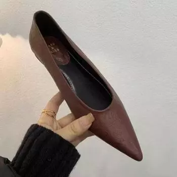 Модные женские туфли с острым носком на плоской подошве, повседневная обувь на плоской подошве, женские модные сандалии 2024 года, роскошные удобные осенние женские туфли 35 золотой