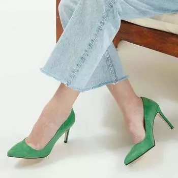 Модные женские зеленые туфли на шпильке