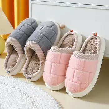 Модные зимние теплые меховые тапочки 2024 года, новые парные домашние нескользящие меховые шлепанцы для женщин и мужчин, удобные домашние тапочки на плоской подошве для спальни 36-37 розовый