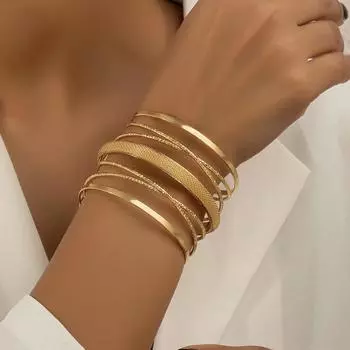 Модный браслет с подвесками для женщин золотой