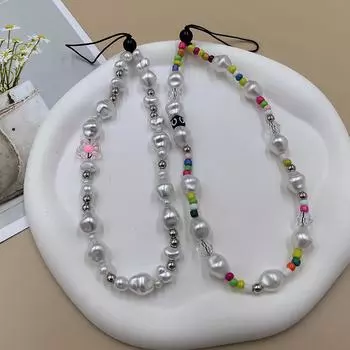 Модный брелок для телефона из рисовых бусин с жемчугом и жемчугом от японских и корейских влиятельных лиц с узорами в виде бабочек и сердечек.