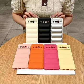 Модный чехол-пуховик для Google Pixel 8 7 6 Pro 7a Мягкий ударопрочный чехол из ТПУ с однотонной защитой линз, квадратный тонкий чехол Google Pixel 8 чёрный