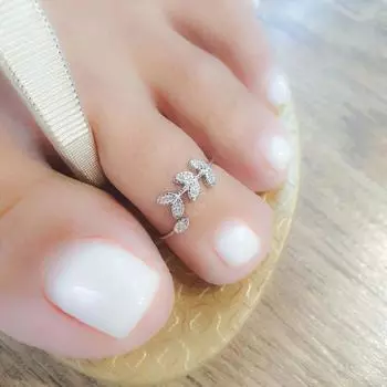 Модный циркон, инкрустированный выдолбленным листом, экологически чистый медный материал, женское кольцо на пальце ноги, подарок на годовщину, украшения для пляжной вечеринки