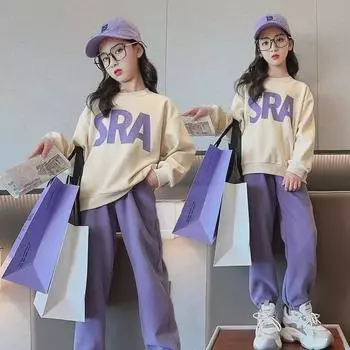 Модный детский спортивный костюм в корейском стиле: Топ с надписью и повседневные брюки, идеально подходят для весны и осени. 130cm хаки