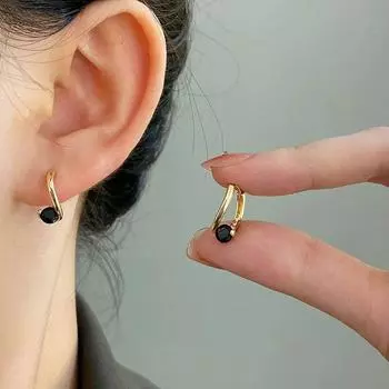 Модный дизайн, динамичный черный циркон, изысканная пряжка для ушей с геометрическим рисунком для женщин