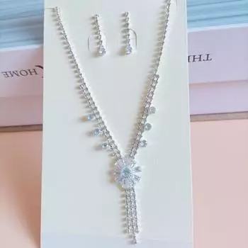 Модный комплект из циркония класса ААА, свадебные аксессуары, две пары высококачественных сережек и ожерелий для званых ужинов.