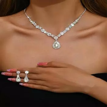 Модный комплект из двух серег и ожерелья с бриллиантами в виде капель воды One Size белый