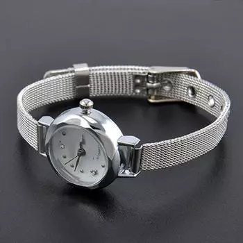Модные изящные, кварцевые наручные женские часы, с браслетом из тонкой сетки. Хороший подарок для девушек