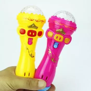 Модный микрофон с мини-динамиком, милое освещение, караоке, пение, забавный микрофон, игрушка для маленьких детей, беспроводной, 1 шт. Random Color