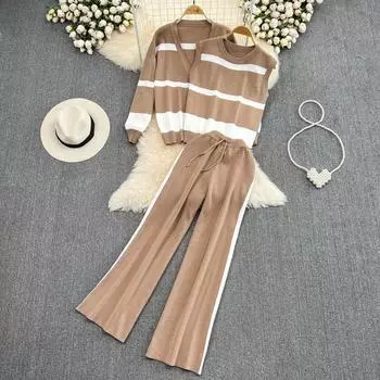 Модный полосатый вязаный свитер, комплект из 3 предметов, повседневное однобортное пальто с v-образным вырезом, кардиганы + жилет + широкие брюки, брюки, спортивный костюм из трех предметов One Size коричневый
