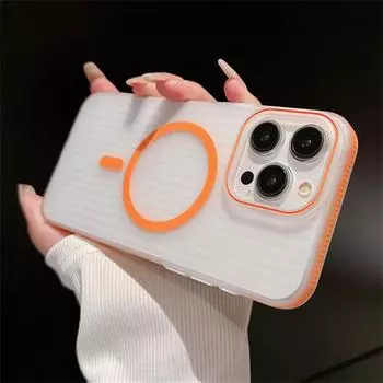 Модный полупрозрачный магнитный чехол для Magsafe с беспроводной зарядкой для iPhone 15 14 Plus 13 12 Pro Max противоударный бампер задняя крышка For iPhone 15 белый