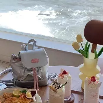 Модный ретро-рюкзак с текстурой для поездок на работу 2024 года, новая модная универсальная повседневная сумка через плечо в корейском стиле серебряный