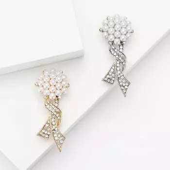 Модный сплав Стразы Жемчужный букет Брошь Нежный женский костюм пальто Корсаж Украшение Булавка