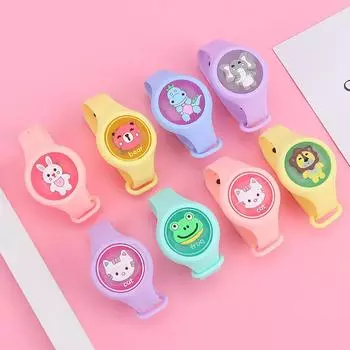 Модный светодиодный случайный цвет и стиль, вспышка света, мультяшная игрушка, репеллент от комаров, детский браслет