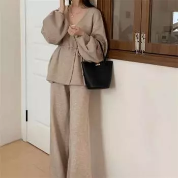 Модный свитер с V-образным вырезом и длинным рукавом на шнуровке и брюки с высокой талией, повседневный женский трикотажный комплект одежды one size