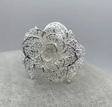 Модный тибетский серебряный браслет с цветком