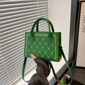 Модный тренд Маленькая квадратная сумка на одно плечо Сумка через плечо Повседневная сумка Женская новинка 2024 года, летняя, ретро, простая сумка подмышкой чёрный