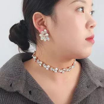 Модный женский комплект из ожерелья и сережек со стразами для изысканных званых ужинов зелёный