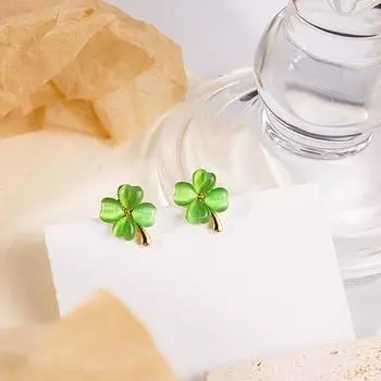 Мой счастливый день! Серьги-клеверы в лесном стиле: Простой и шикарный, отлично подходит для любого наряда зелёный