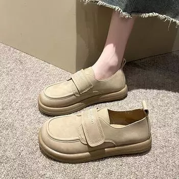 Мокасины на платформе женские 2025 года новые этнические туфли из мягкой кожи на плоской подошве маленькие кожаные туфли на липучках знаменитости из Интернета одиночные туфли показывают маленькие ноги 35
