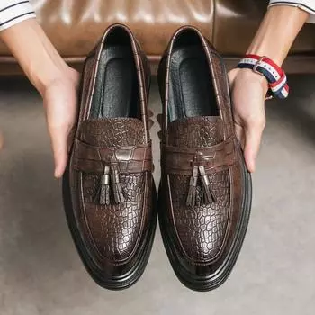 Мокасины с мягким острым носком и принтом животных. Мужская кожаная обувь. Повседневная мужская обувь с кисточками. Мокасины. Новинка в социальных сетях. 37