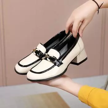 Мокасины, женские туфли на толстом каблуке с металлической пряжкой и квадратным носком, простые туфли из лакированной кожи на среднем каблуке, маленькие кожаные туфли большого размера 35