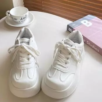 Молочные японские белые туфли fufu на толстой подошве для женщин 2024 года, новые универсальные и легкие увеличивающие рост студенческие кампусные спортивные туфли для сноуборда 35 белый