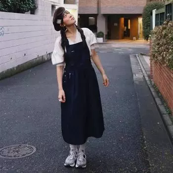 Молодой Ouni Южная Корея Инс Кружевное платье на бретелях Navy blue All yards