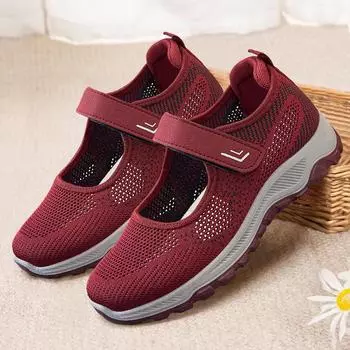 Mom shoes 2025 summer new casual breathable single shoes Douyin Velcro soft-soled walking women s shoes 36
