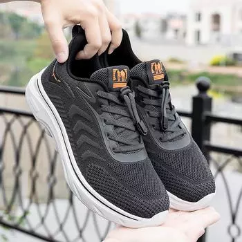 Mom shoes women s spring and autumn new middle-aged and elderly breathable sports soft sole light non-slip elderly shoes walking male father shoes 36