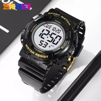 Moment Beauty Boys Outdoor Sports Electronic Watch Army Green Camouflage Men s Trend Multifunction Waterproof Watch