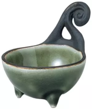 Momoyama Oribe Handled Delicacy x 3 x Delicacy Reinforced Porcelain Setomonohonpo Loquat-shaped [6 6.5cm]