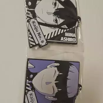 Monster 8 Kuji F Award Хосина Мина в закрытом виде