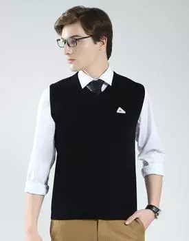 Monte Carlo Men s V Neck Sleeveless Sweater M